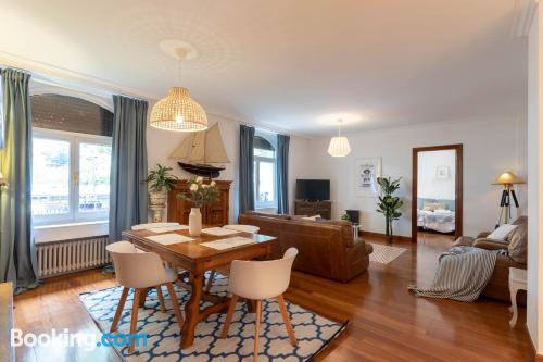 2 bedroom apartment in Bilbao. 90m2!