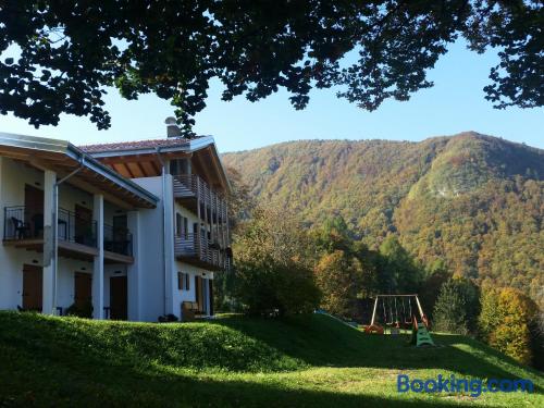 Ferienwohnung mit heizung. Mit Kinderbett