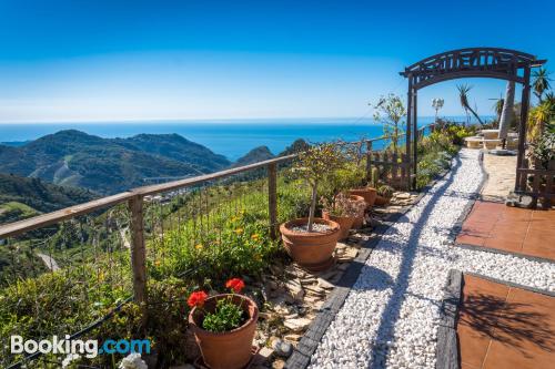 Gran apartamento con piscina y vistas