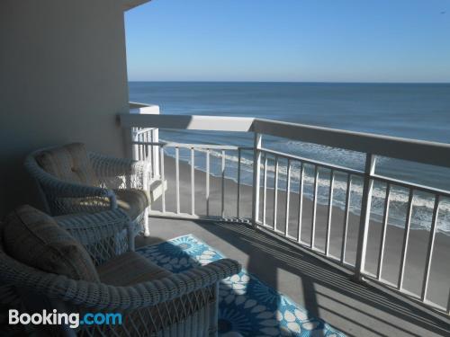 Apartamento en Myrtle Beach perfecto para cinco o más.