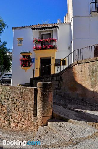 Apartamento con terraza. Centro, internet