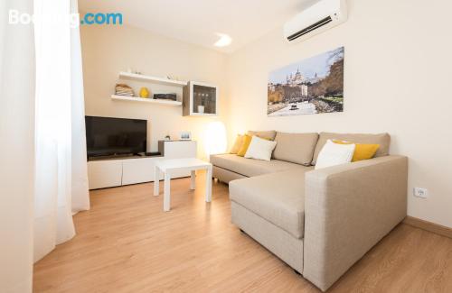 1 bedroom apartment in Madrid with heat and wifi