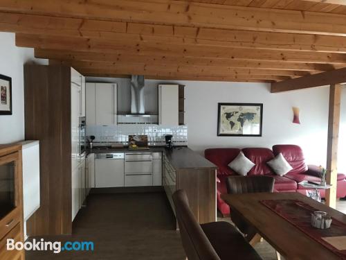 Apartamento con terraza y wifi en Bad Neuenahr-Ahrweiler. Ideal para familias.