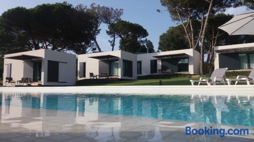 Great location in Aldeia do Meco. Family friendly