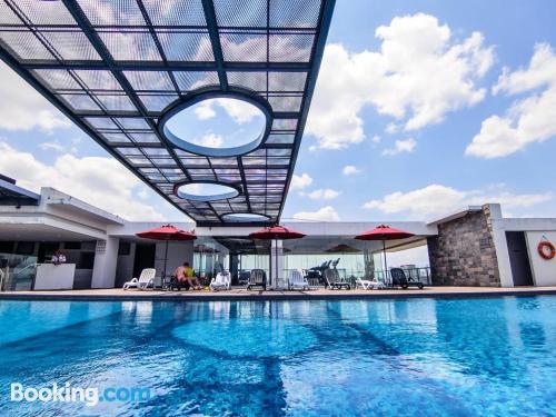 Cómodo apartamento en Kuala Lumpur con piscina