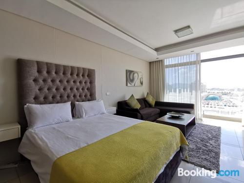 Apartamento de 52m2 em Cape Town, ideal para duas pessoas.