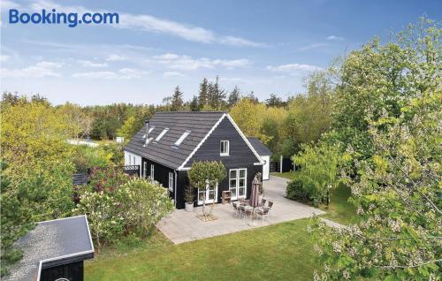 Appartement à Henne Strand. Idéal pour 5 personnes ou plus.