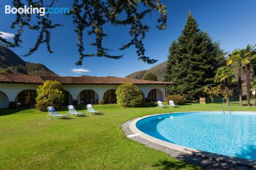 Wohnung mit pool. In Losone