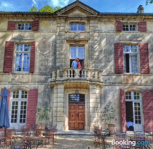 Comfortabel appartement em Saint-Rémy-de-Provence. Internet!