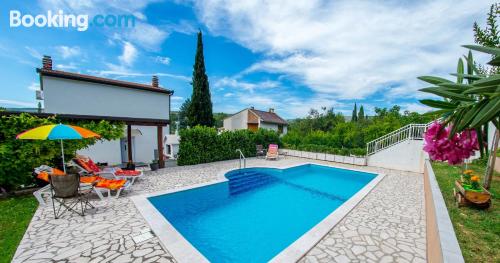 Appartement avec piscine. Mostar à vos pieds!.