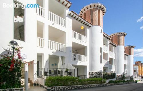 Apartamento com piscina em La Marina.