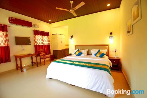 Place for 2 people. Mararikulam is yours!