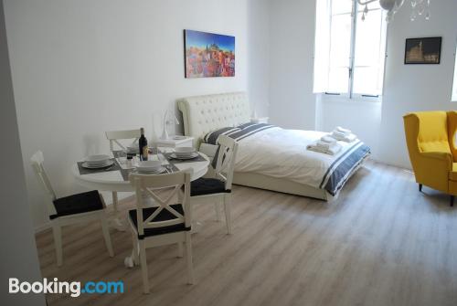 Perfect 1 bedroom apartment in incredible location