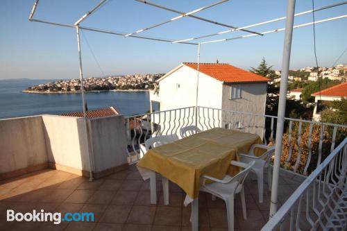 Apartamento de 42m2 en Trogir con internet.