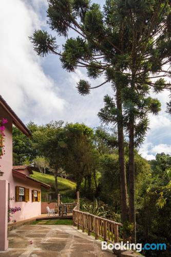 Appartement avec terrasse. Campos do Jordao est votre