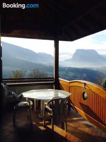 Apartamento com terraço em Comano Terme