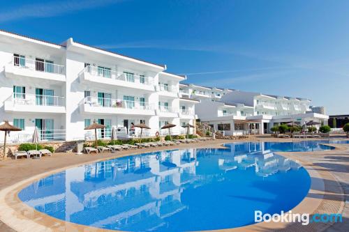 Appartement avec piscine. À Calas de Mallorca