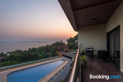 Massif appartement à Panaji. Terrasse et Wifi!