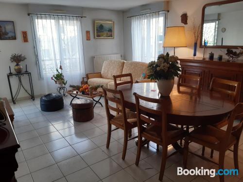 Appartement pour 5 personnes ou plus, dans une position centrale.