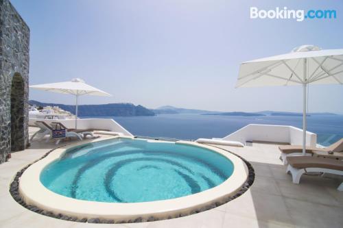 One bedroom apartment in Oia. Wifi!
