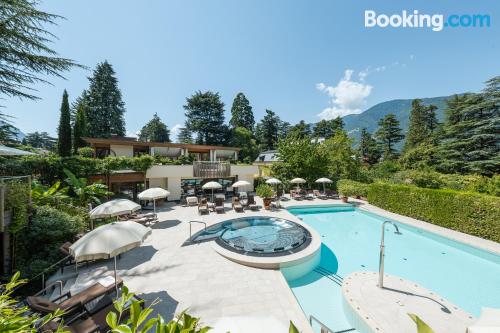 Apartamento acogedor en Merano con aire acondicionado