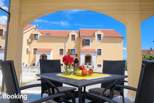 Apartamento de 35m2 em Trogir. Ar!