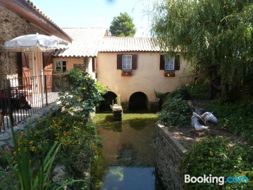 Práctico apartamento en Ovar con piscina