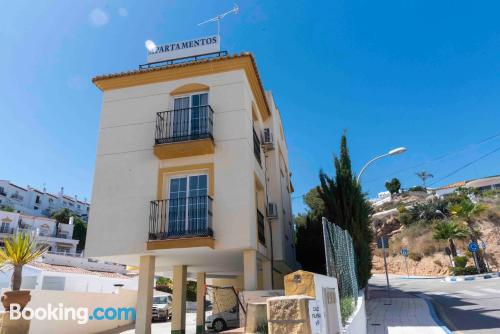 Appartement met terras, in een positie exceptionenle von Nerja.