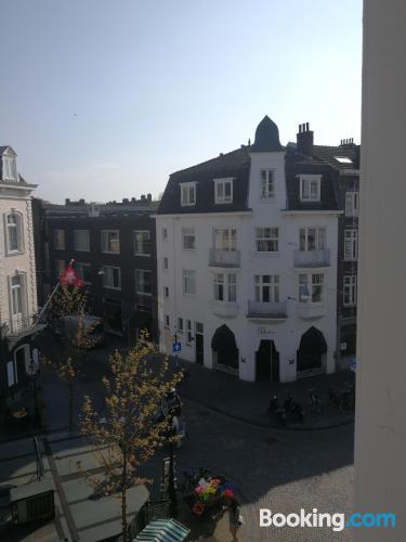 Espaçoso apartamento na melhor posição em Maastricht