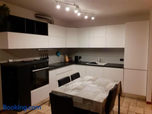 Apartamento en Monclassico. ¡zona centro!.