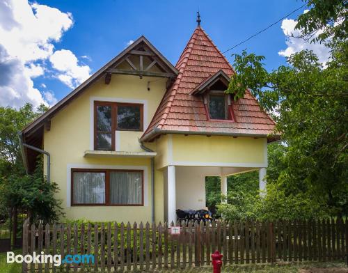 Appartamento con 3 camere da letto a Balatonberény. Con terrazza!