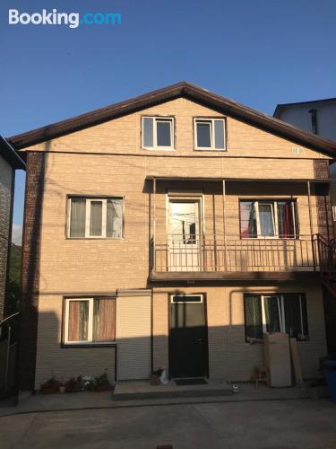 Apartamento em Sochi. Ar condicionado!.