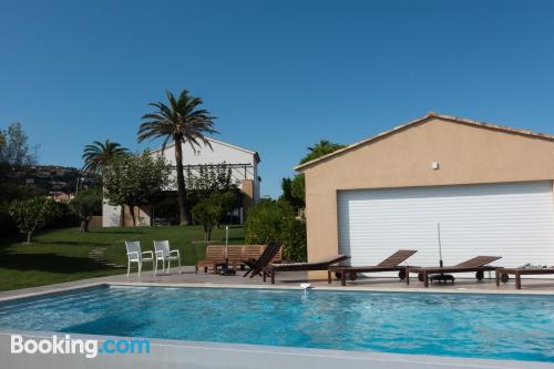 Appartement avec Internet et terrasse. À Les Issambres