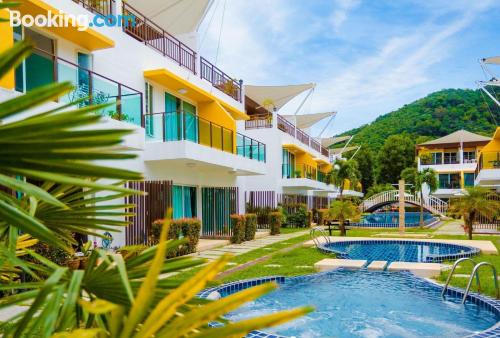 Apartamento con vistas en Kamala Beach