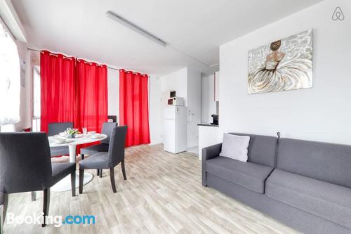 1 bedroom apartment place in Serrisin central location.