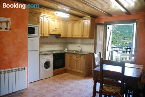 Apartment in Torla. Perfect location, wifi