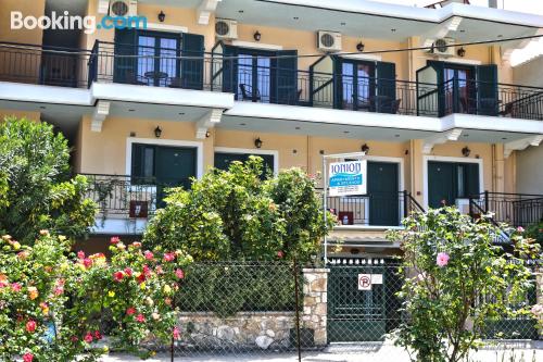 Appartement avec terrasse et Internet à Nydri. Idéal!