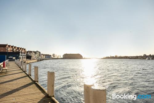 Apartamento bien situado con vistas.