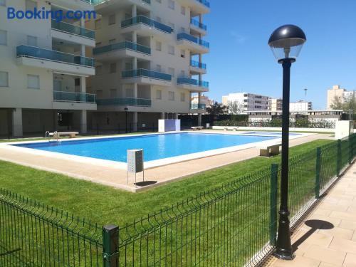 Apartamento com piscina em Piles