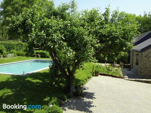 Apt mit pool und Terrasse. In Aywaille