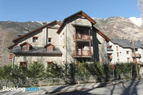 Apartment in Benasquein great location.