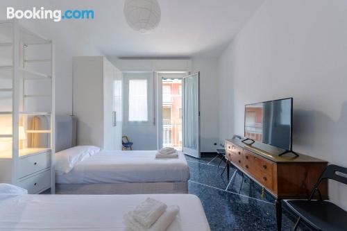 Confortevole appartamento con due camere da letto. Sestri Levante è in attesa!