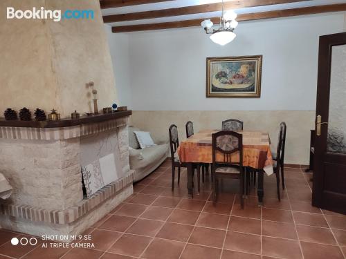 Amplio apartamento en Villena. ¡perfecto!.