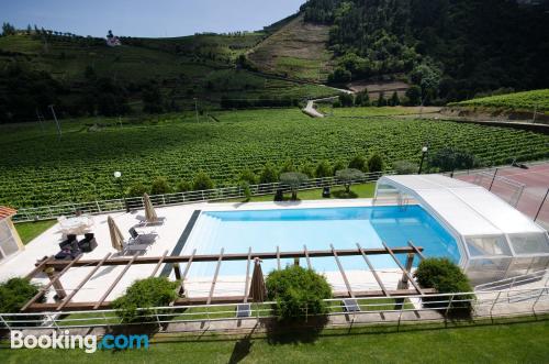 Appartement avec terrasse et Wifi à Santa Marta de Penaguião. Piscine!