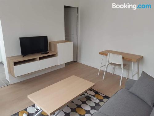 Appartement pour 2 personnes. Le Bourget est votre.