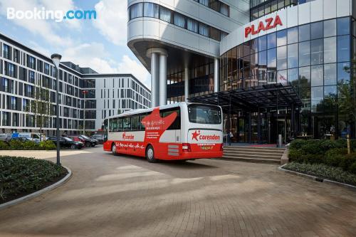 Appartement pour couples à Badhoevedorp. Terrasse et Internet!