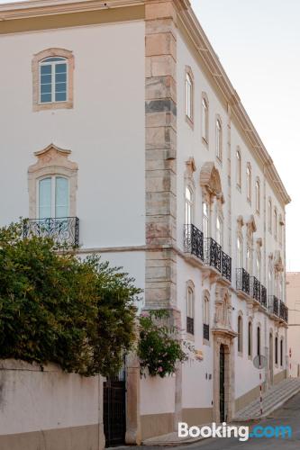 Apartamento de 30m2 em Borba. Terraço e piscina