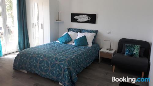 Apartamento com berço em Le Bugue.