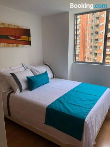 Apartamento com internet em Envigado.