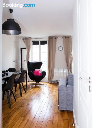 Petite apartment in Saint-Germain-en-Laye. Ideal!